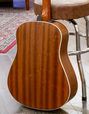 Godin Guitars - Metropolis Classic LR Baggs Element Acoustic/Electric Guitar 2